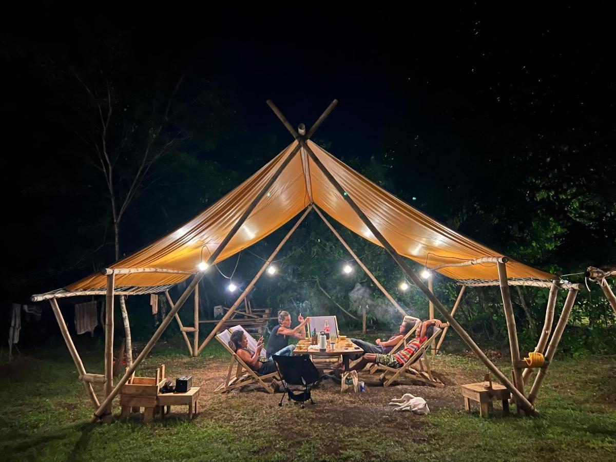 Peaceland Hostel 팡라오 외부 사진