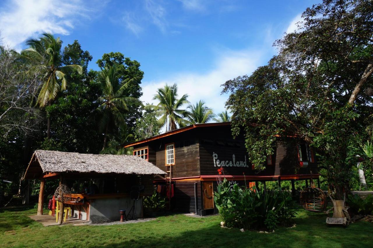 Peaceland Hostel 팡라오 외부 사진