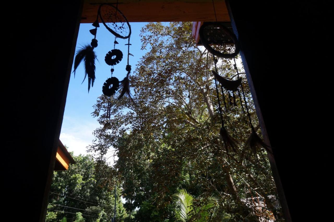 Peaceland Hostel 팡라오 외부 사진